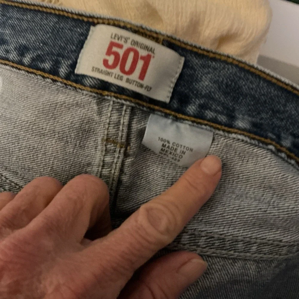 Levis 501 Straight Leg Stone Wash Button Fly Jeans 34x34 07/09‎ See Label Photos